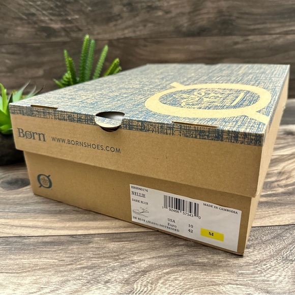 Born Nellie Platform Clog Closed Back Mary Jane Distressed Dark Blue Suede 10M - Picture 11 of 14